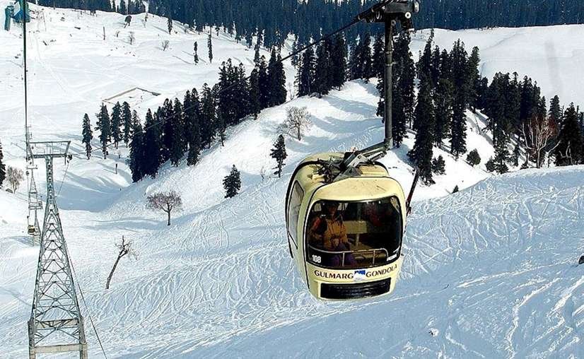 Gondola ride in Gulmarg during winter